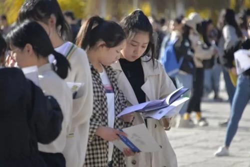 有人說，高職單招比高考簡單，為什么還需要參加培訓？